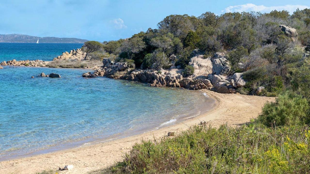 Residence Con Piscina A Palau, A Soli 150 Mt. Dal Mare Eksteriør billede